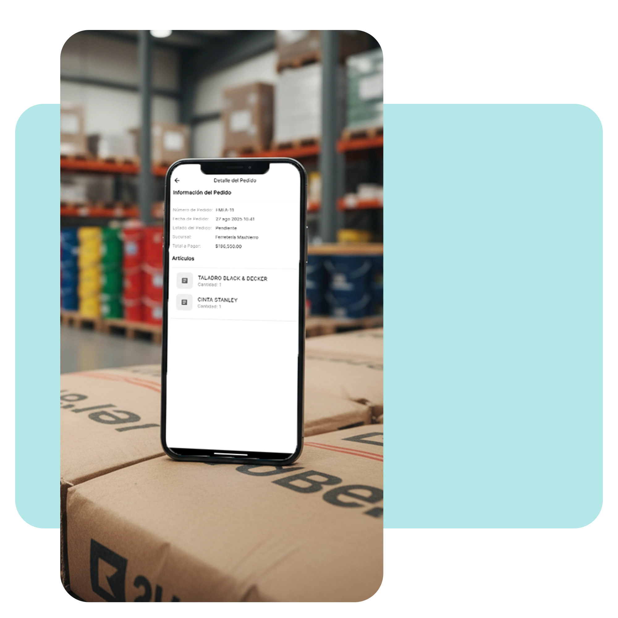 Smartphone sobre una caja de despacho mostrando el resumen detallado de un pedido de gran escala listo para entrega. · 3